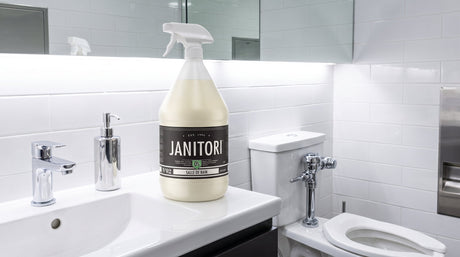JANITORI Bathroom Cleaner No.02 in a commercial washroom