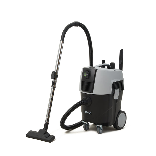 Dapper Supply 8 Gallon Wet Dry Dust Extractor Vacuum with Auto HEPA Filter DP-DE1137