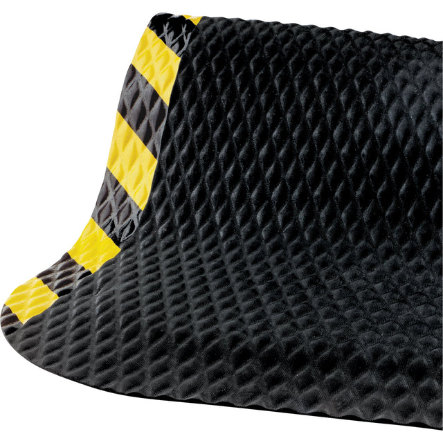 M+A Matting Hog Heaven Max Mat, Diamond, Black/Yellow, Nitrile